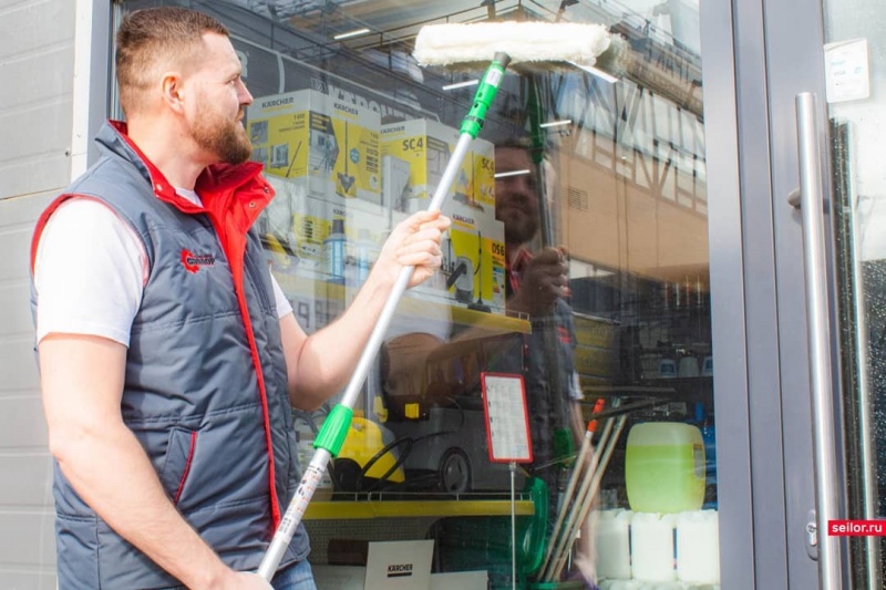 Как качественно и не дорого помыть фасады и остекления