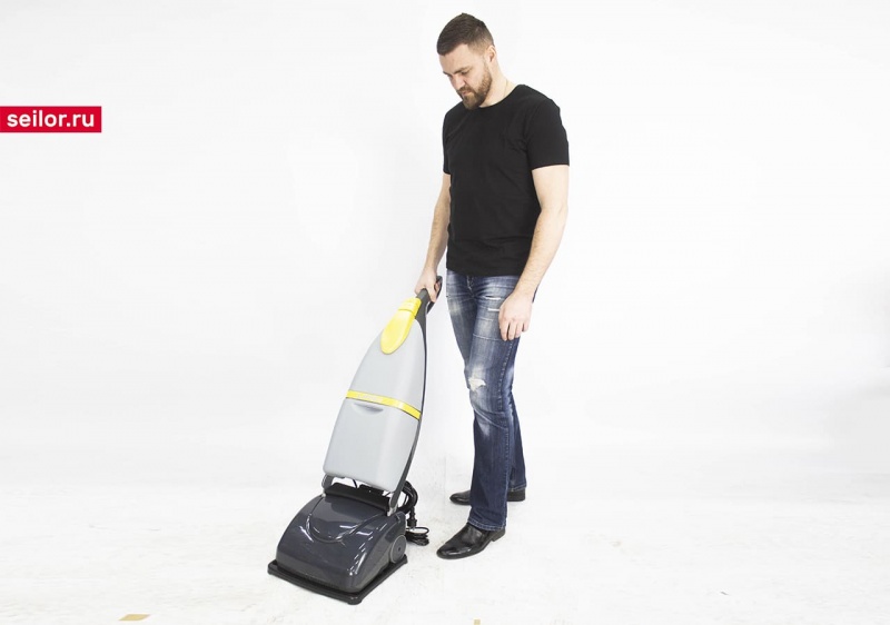 Обзор портативной поломоечной машины Lavor Pro Sprinter